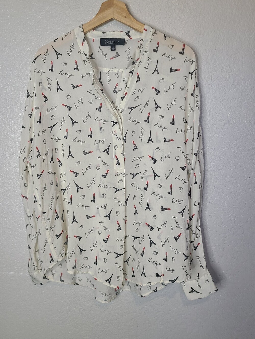 💚5/$25 Vertigo Paris 100% Silk Cream Eiffel Tower Print Blouse Long Sleeve